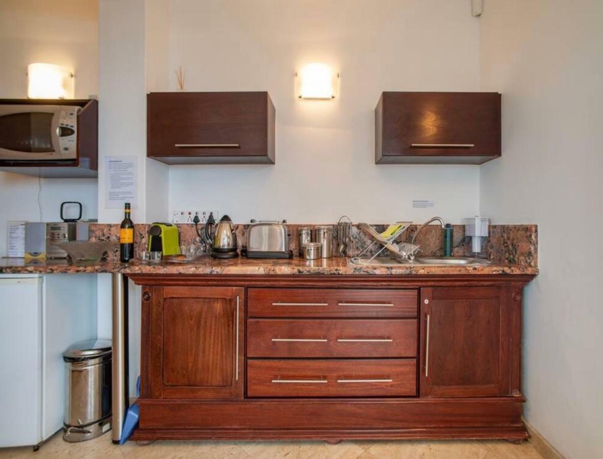 Bantry Beach Luxury Suites Cidade Do Cabo Exterior foto
