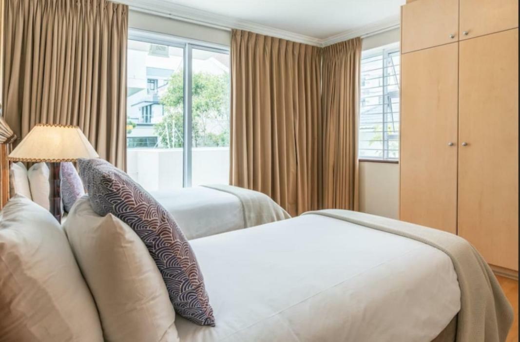 Bantry Beach Luxury Suites Cidade Do Cabo Exterior foto