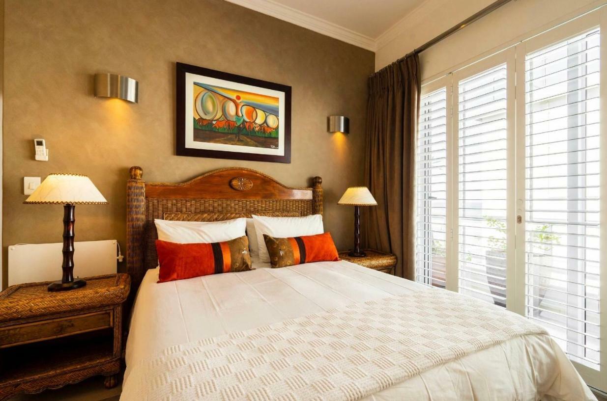 Bantry Beach Luxury Suites Cidade Do Cabo Exterior foto